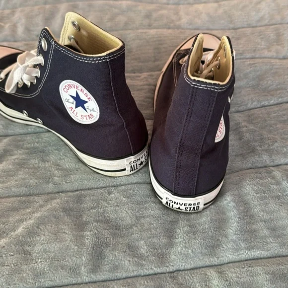 Converse All Star High Top, Women’s 10/Mens 8. Navy. - Picture 5 of 5